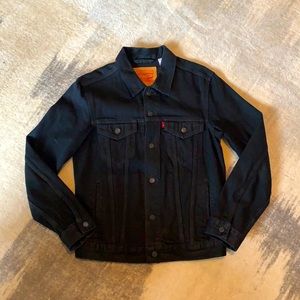 Levi’s Denim Trucker Jacket, Mens Medium, Black.